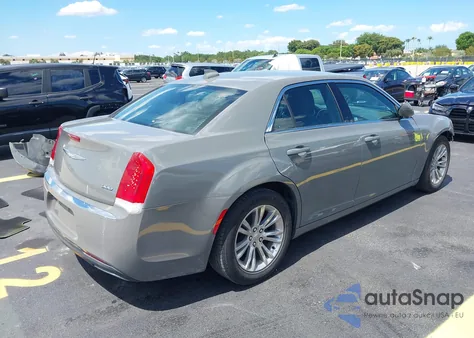 2018 Chrysler 300 Touring L из США, поврежденный, VIN 2C3CCAAG6JH117444